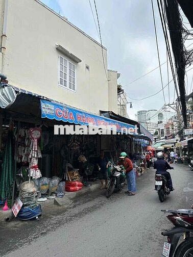 🌹🌹🌹phí MG  - Cho thuê 1 phần mặt tiền kinh doanh chợ Chiều P.22 và toà