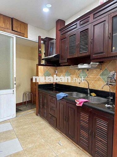 🌹🌹🌹phí MG  - Cho thuê 1 phần mặt tiền kinh doanh chợ Chiều P.22 và toà