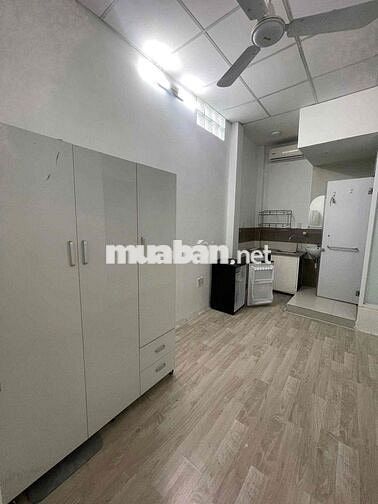 CẦN PASS LẠI PHÒNG, MÌNH HỖ TRỢ TIỀN CỌC