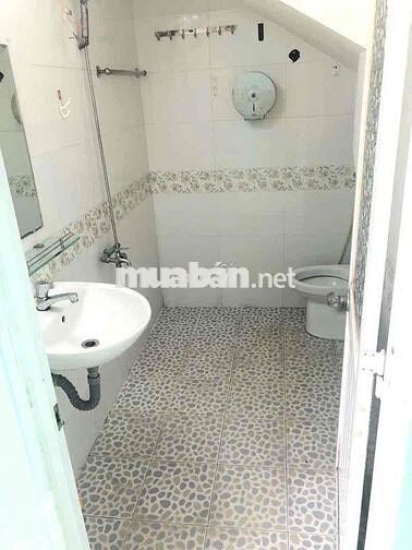 Nhà hem dg47 dt 4*11 nhà 1 trêt 1 lâu 2 Phòng ngủ 2 nhà vê sinh