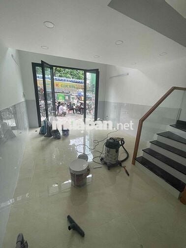 Nhà Mặt Tiền Mới Xây Rạch Bùng Binh Quận 3
