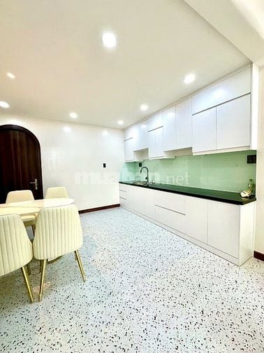 Bán nhà đường Trường Chinh.p14- Tân Bình. Dt 4x16m 1 trệt lửng nhà mới