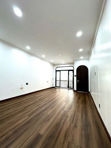 Bán nhà đường Trường Chinh.p14- Tân Bình. Dt 4x16m 1 trệt lửng nhà mới