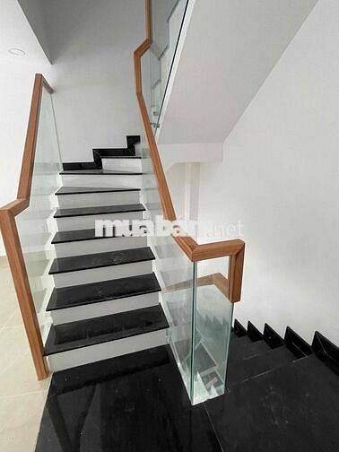Nhà Mặt Tiền Mới Xây Rạch Bùng Binh Quận 3