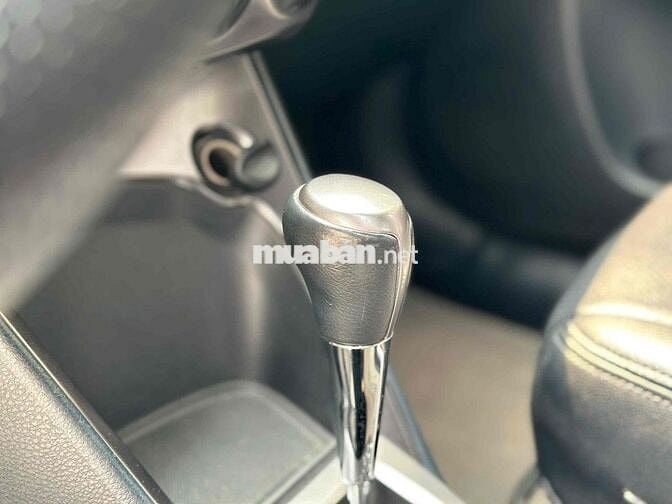 Toyota Yaris 2016 1.3G - 65000 km,chính hãng bán