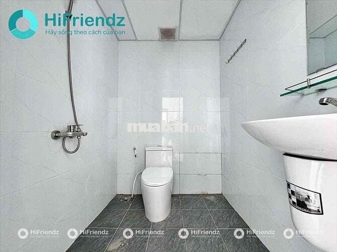 PHÒNG MỚI CÓ GÁC CAO GIÁ RẺ BAN CÔNG CỬA SỔ THOÁNG RỘNG 40m2 GẦN Q1