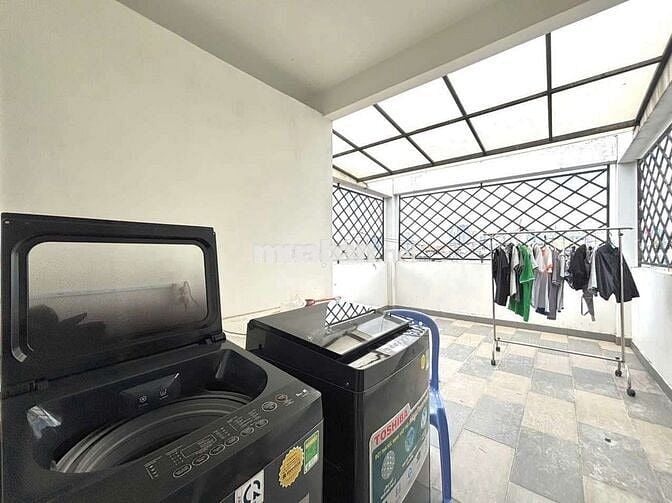 PHÒNG TRỌ BANCOL QUẬN 4 GẦN ĐẠI HỌC NTTU,ULAW MỚI XÂY