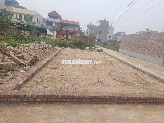 BÁN ĐẤT LÔ GÓC 2 MẶT NGÕ THÔNG Ô TÔ TRÁNH - TT QUANG MINH, MÊ LINH, H