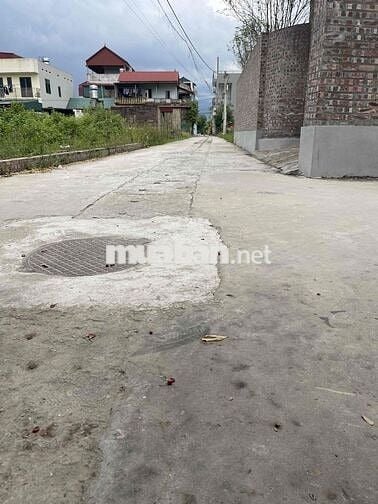 BÁN ĐẤT LÔ GÓC 2 MẶT NGÕ THÔNG Ô TÔ TRÁNH - TT QUANG MINH, MÊ LINH, H