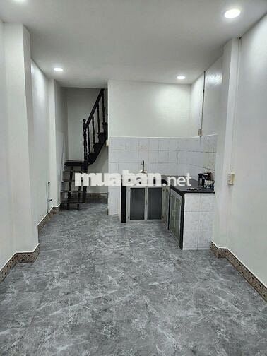 Cho thuê nhà nhỏ hẻm 120 Trần Hưng Đạo