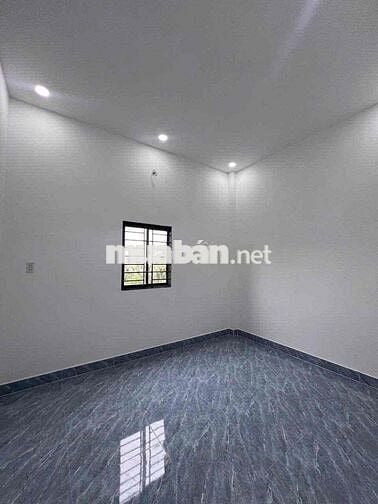Nhà Mới 1 Lầu 4 x 10m, 2 Phòng Ngủ Nội Thất Sẵn. Sổ Hồng Sẵn Giá Rẻ