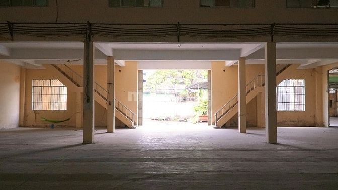 Cho thuê kho xưởng giá rẻ tại Nguyễn Văn Quá, P.Đông Hưng Thuận, Q.12