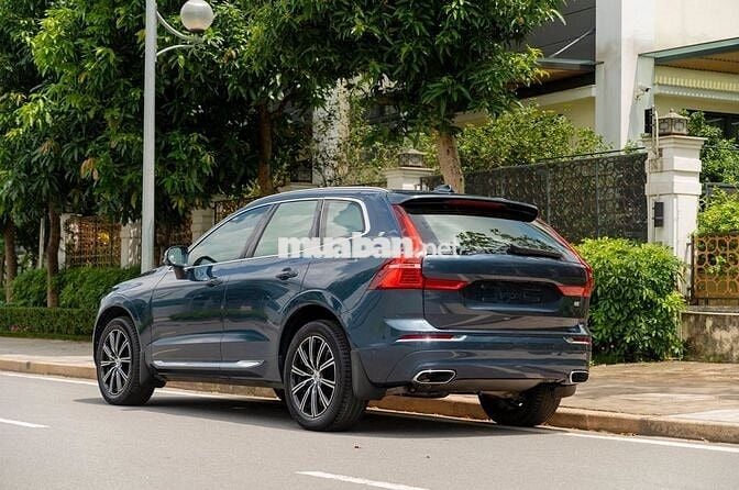 Volvo XC60 2020 T6 AWD Inscription - 33700 km