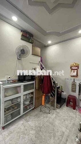 GẤP BÁN Ngay mặt tiền Lê Văn Lương - HXH tận cửa - vừa ở vừa kinh do