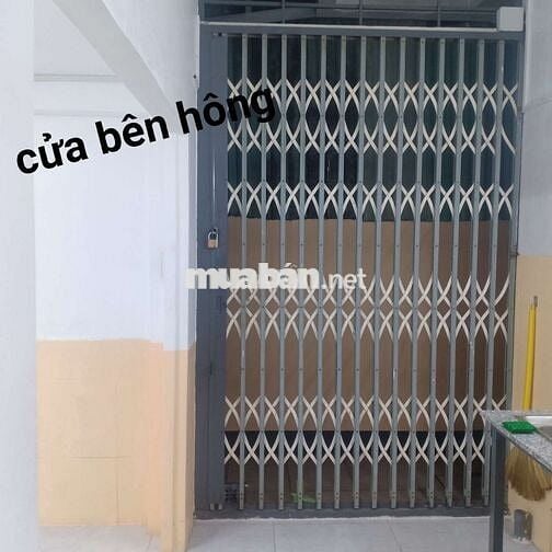 Nhà mặt tiền Tỉnh lộ 10 khu sầm uất, nhộn nhịp