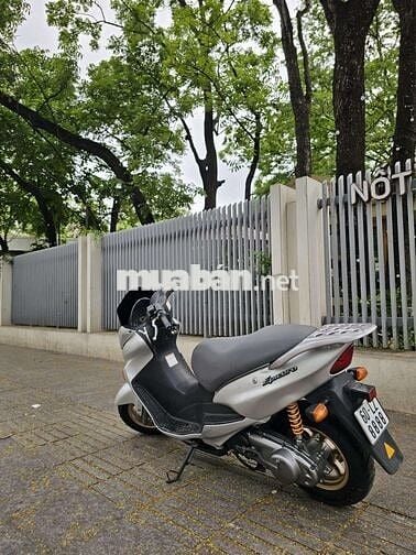 Siêu phẩm Suzuki Epicuro 150 tứ quý 8888