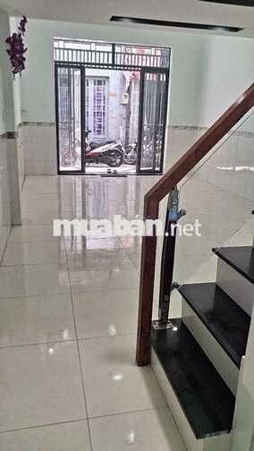 CẦN BÁN NHÀ GẦN CHỢ GẤU ,ấp 4, xã Đông Thạnh