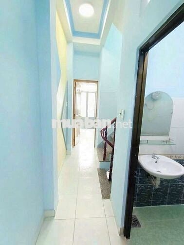 QUẬN 11 - NHÀ 4 TẦNG HẺM 5M THÔNG NGAY CHỢ CHIM XANH GIÁ 5TỶ NHỈNH
