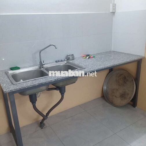 Nhà mặt tiền Tỉnh lộ 10 khu sầm uất, nhộn nhịp