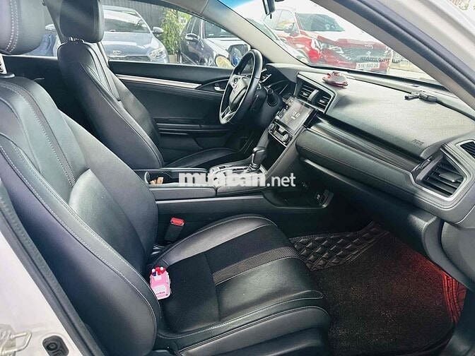 Honda Civic 2019 G 1.8 AT - 75000 km