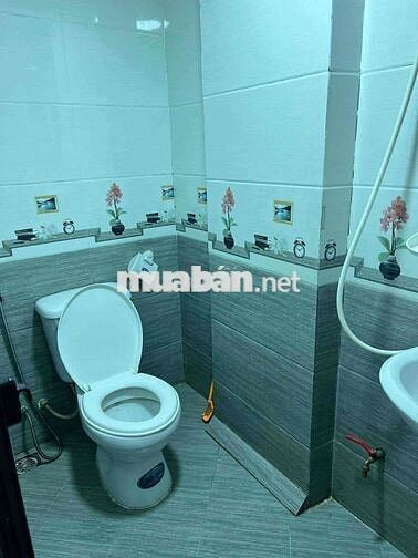 Pass phòng trọ tại 48 Ngọc Hồi. Ngay bến xe nước ngầm