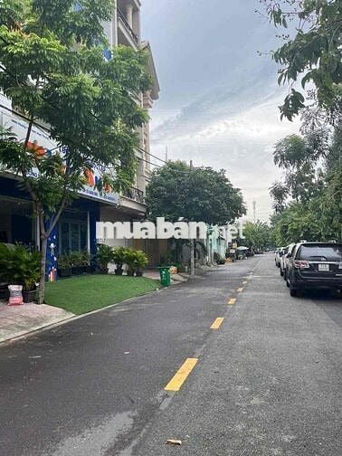 cho thuê làm văn phòng cty hoặc trường học sozoom