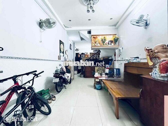 QUẬN 10 GẦN VÒNG XOAY LÝ THÁI TỔ-38M2 3TẦNG BTCT HẺM 4M SÁT MẶT TIỀN
