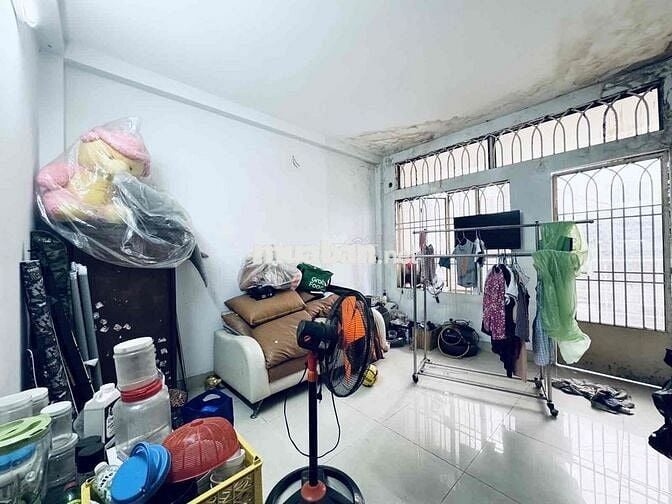 QUẬN 10 GẦN VÒNG XOAY LÝ THÁI TỔ-38M2 3TẦNG BTCT HẺM 4M SÁT MẶT TIỀN