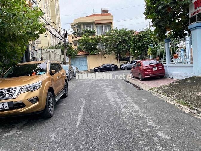 Bán Nhà Hoàng Hoa Thám, 45m2 - 5 tầng, 4PN + 4WC NT Xịn, Hẻm Ôtô Lớn.