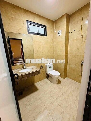 Cho thuê nhà Nam Dư, 5 tầng, 3 ngủ full đồ