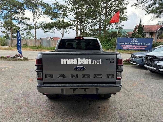 Ford Ranger 2019 XLS AT 4x2. TRẢ TRƯỚC 200 TRIỆU