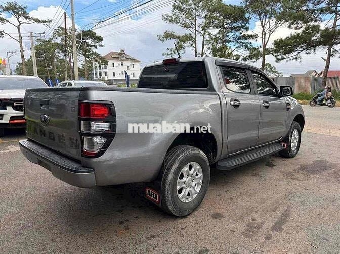 Ford Ranger 2019 XLS AT 4x2. TRẢ TRƯỚC 200 TRIỆU