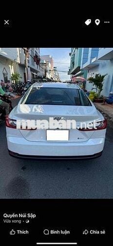 Toyota Camry 2025 2.5 HEV Mid - 2929 km