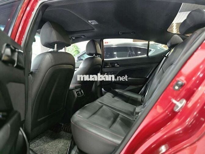 Hyundai Elantra 2019 Sport 1.6L Turbo, màu đỏ