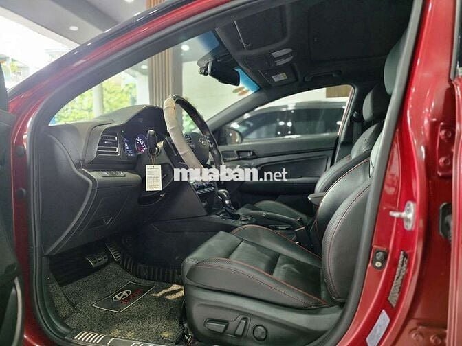 Hyundai Elantra 2019 Sport 1.6L Turbo, màu đỏ