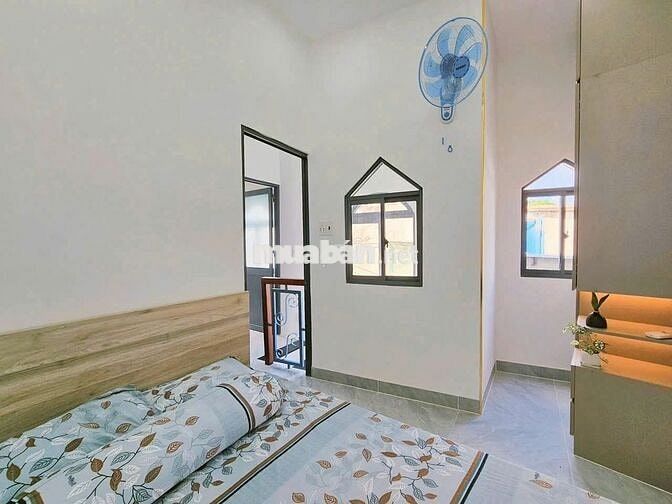 Bán Nhà Gần ĐH Văn Lang - 2Phòng Ngủ - Sát Đại Lộ Dương Quảng Hàm