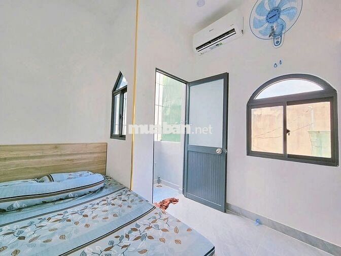 Bán Nhà Gần ĐH Văn Lang - 2Phòng Ngủ - Sát Đại Lộ Dương Quảng Hàm