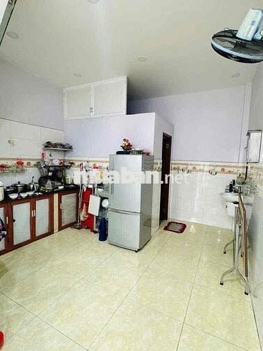 Chỉ 6..9ty  Có ngay nhà 3 lầu hẻm 6m, 3pn,3wc, Dt 44.m2 Phạm văn hai