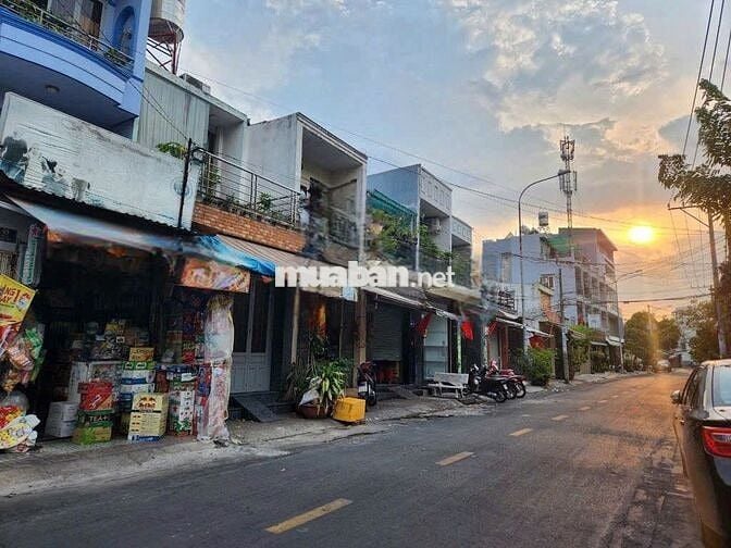 Cho Thuê Nhà 6x20m Đường Lê Tư, Tân Phú ( Kho / Xưởng - KD Tự Do )