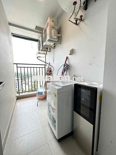 Cần bán căn 2PN view Đông full nội thất đẹp tầng trung Botanica Premie