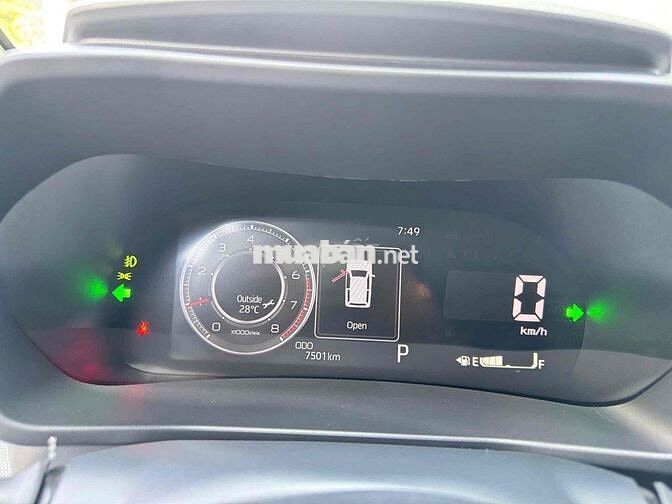 Toyota Raize 2024 - siêu lướt 7.500 km