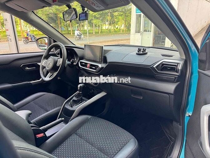 Toyota Raize 2024 - siêu lướt 7.500 km