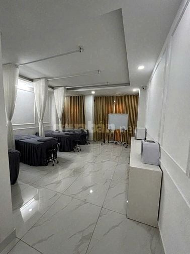 Siêu phẩm cho thuê - nhà 6 tầng - duy nhất 1 căn tuyến Phan Đăng Lưu