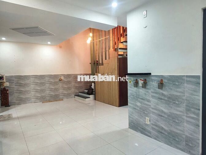 NHÀ 2 TẦNG ĐẸP 38m2 – ĐỐI DIỆN VẠN PHÚC CITY – CHỈ 3.15TỶ sổ riêng