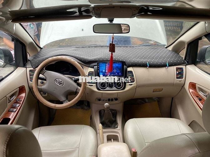 Toyota Innova 2007 G - 220000 km