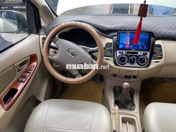 Toyota Innova 2007 G - 220000 km