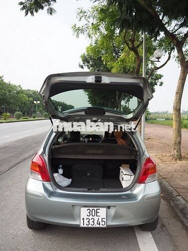 Toyota Yaris 2009  - 130000 km