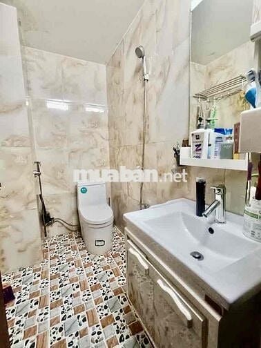 Gấp bán, HXH Dương Bá Trạc, 60m2 (4,6mx13,6m) 4 Lầu, 4PN