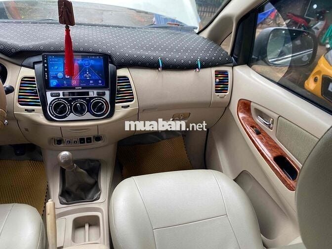 Toyota Innova 2007 G - 220000 km