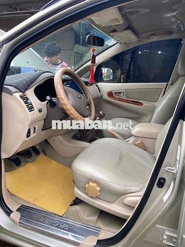 Toyota Innova 2007 G - 220000 km